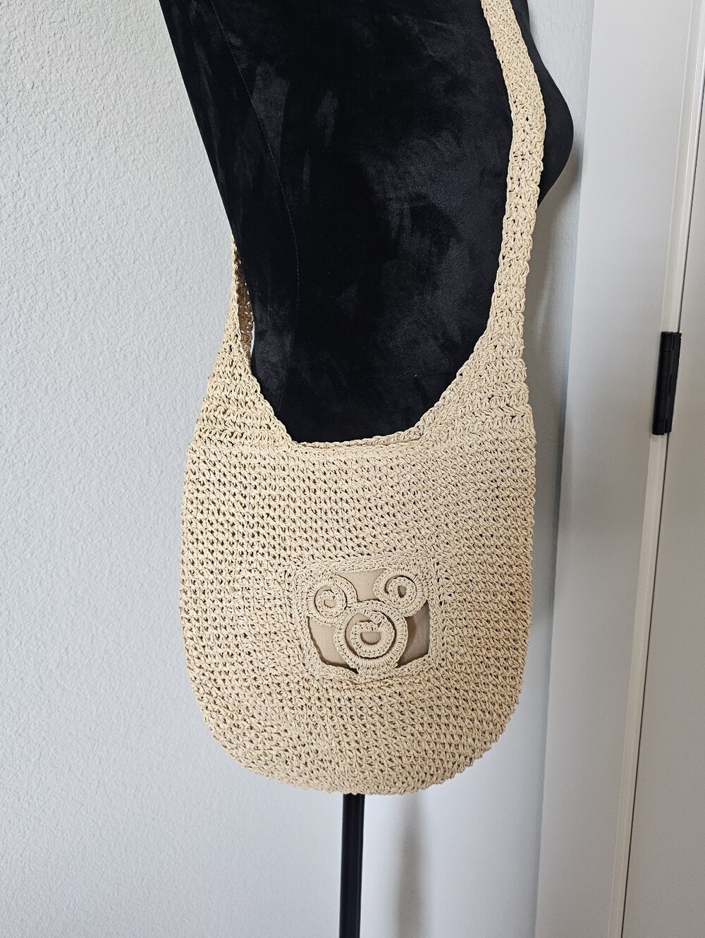 Disney Straw Bag - Picture 3 of 15